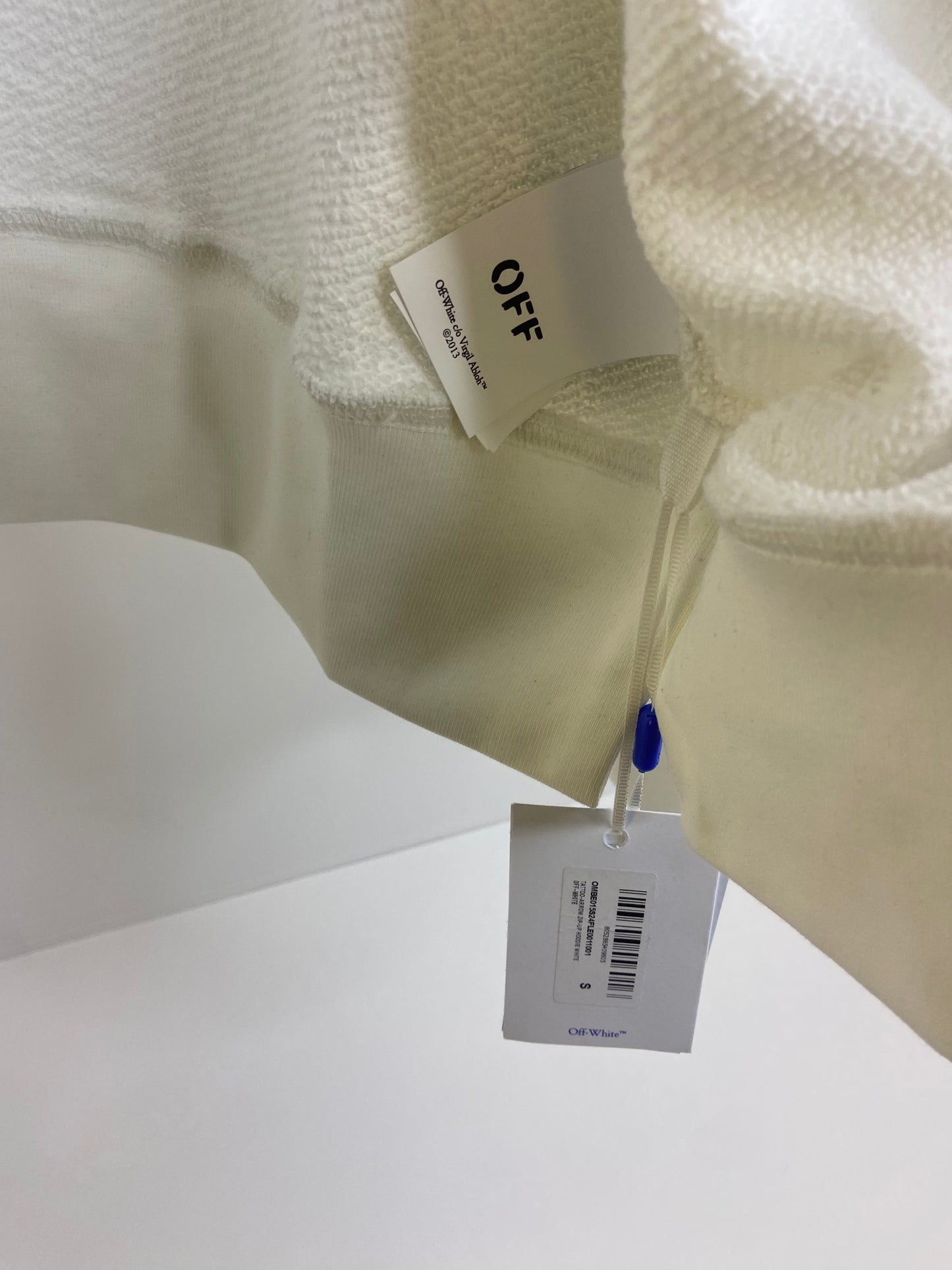 Off-White™️ 23-7417
