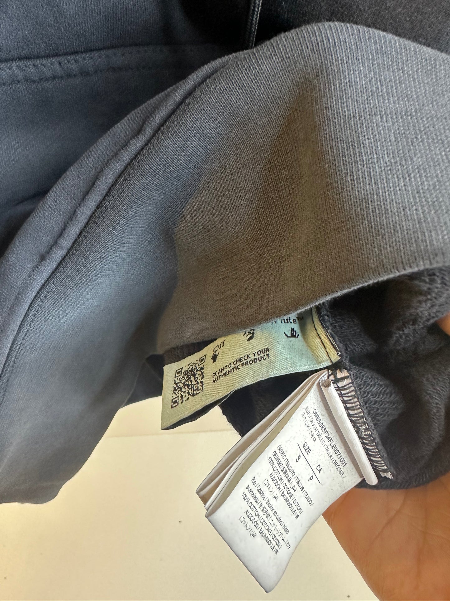 Off White Hoodie 9981