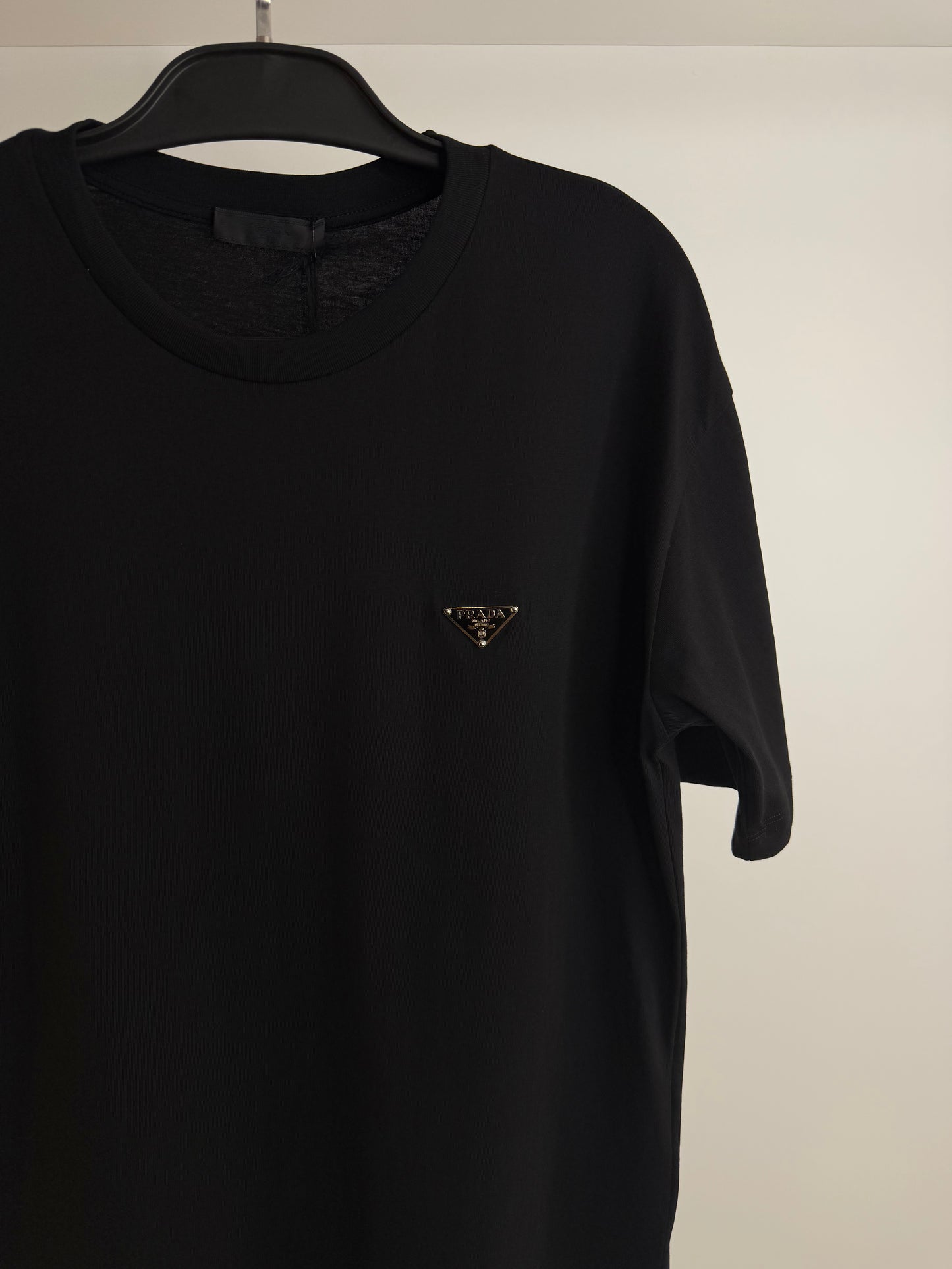 Prada Milano T-shirt 111-39