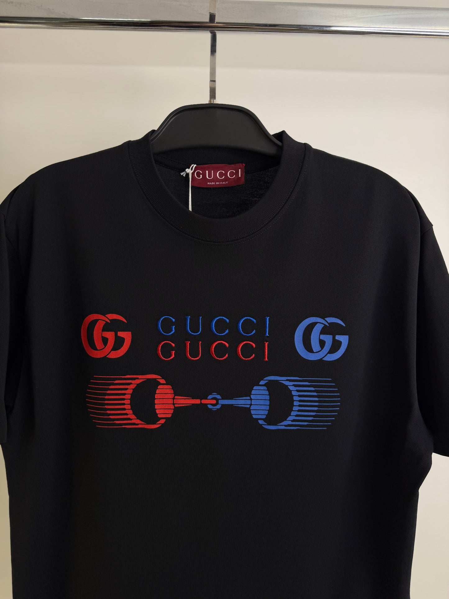 Gucci T-shirt 111-42