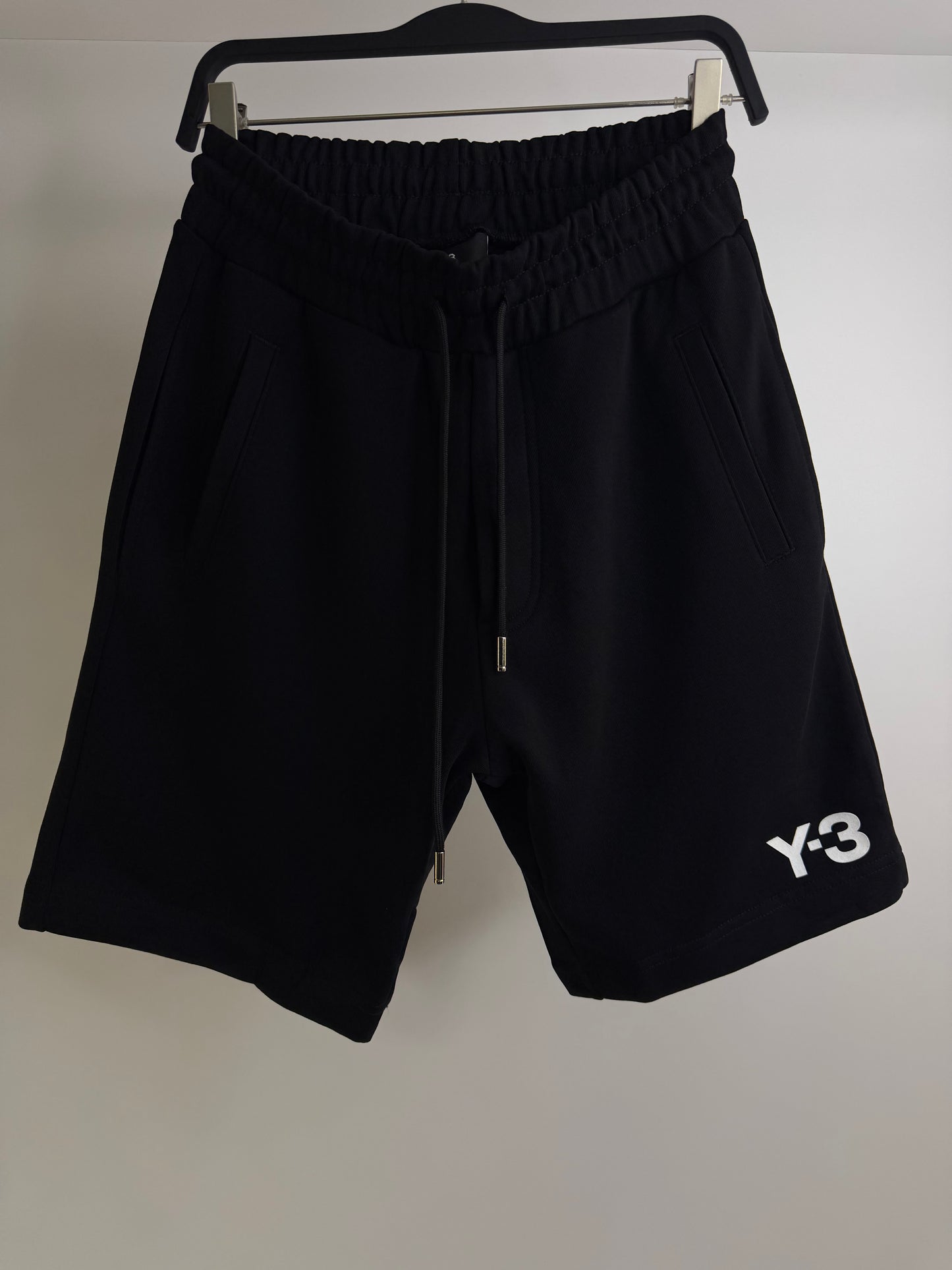 Y-3 Yohji Yamamoto shorts 111-32