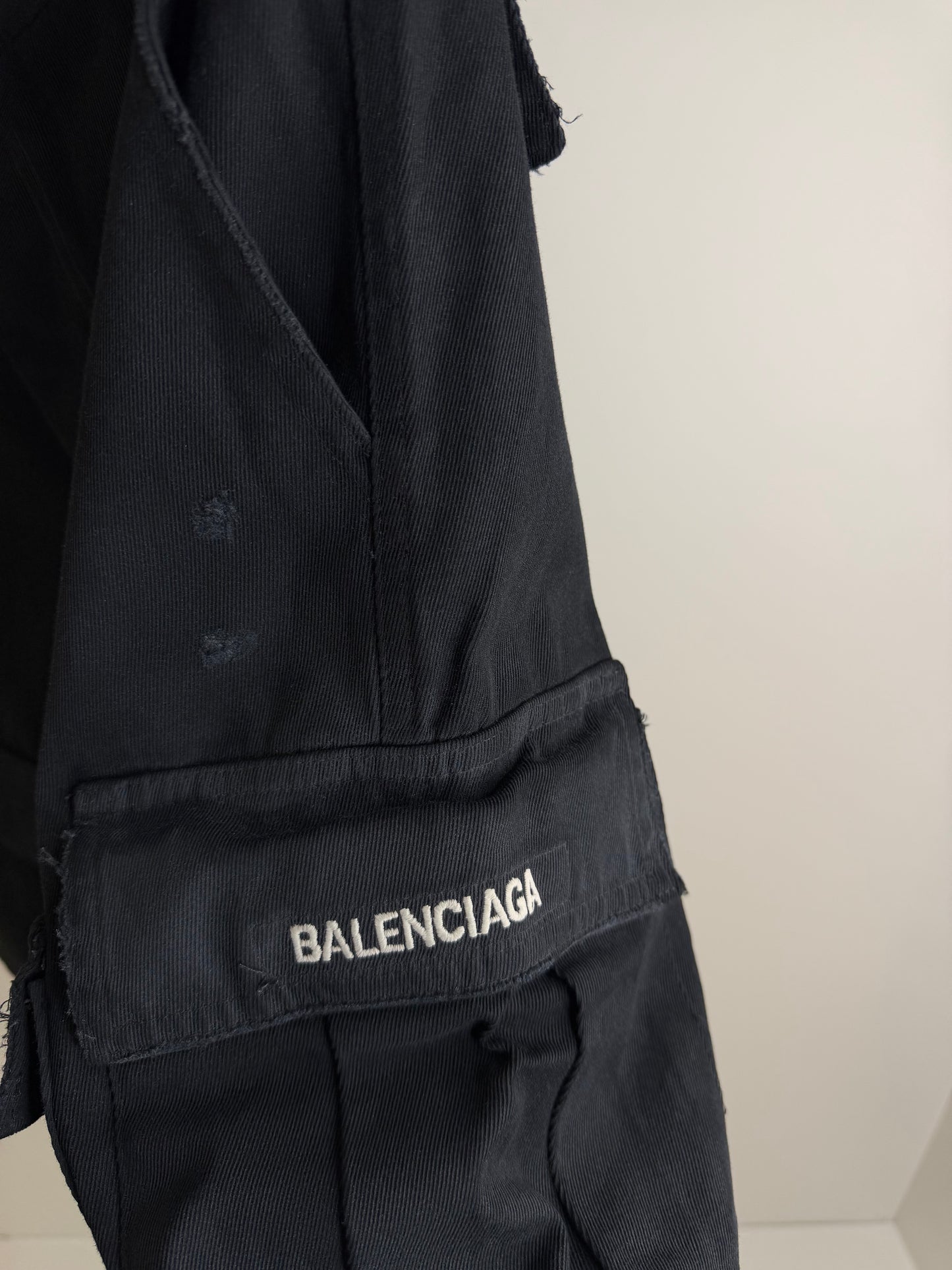 Balenciaga Shorts 111-36